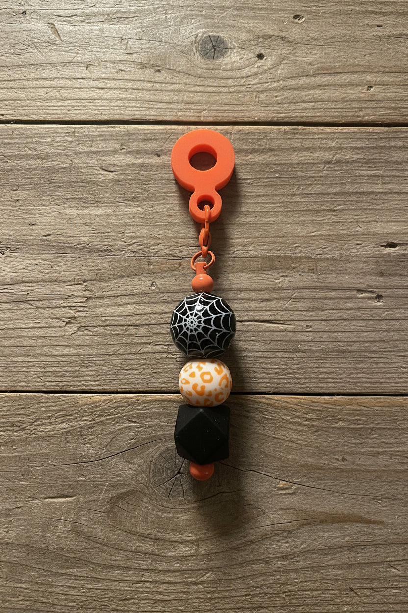 Straw charm