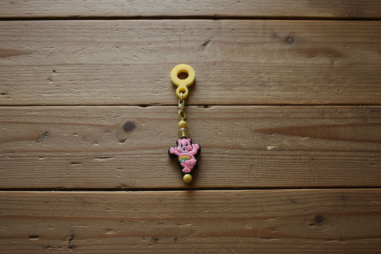 Straw charm